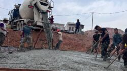 Di Balik Keringat Pengecoran TMMD ke-130, Ada Kisah Kebersamaan TNI dan Warga Mangsang Maju
